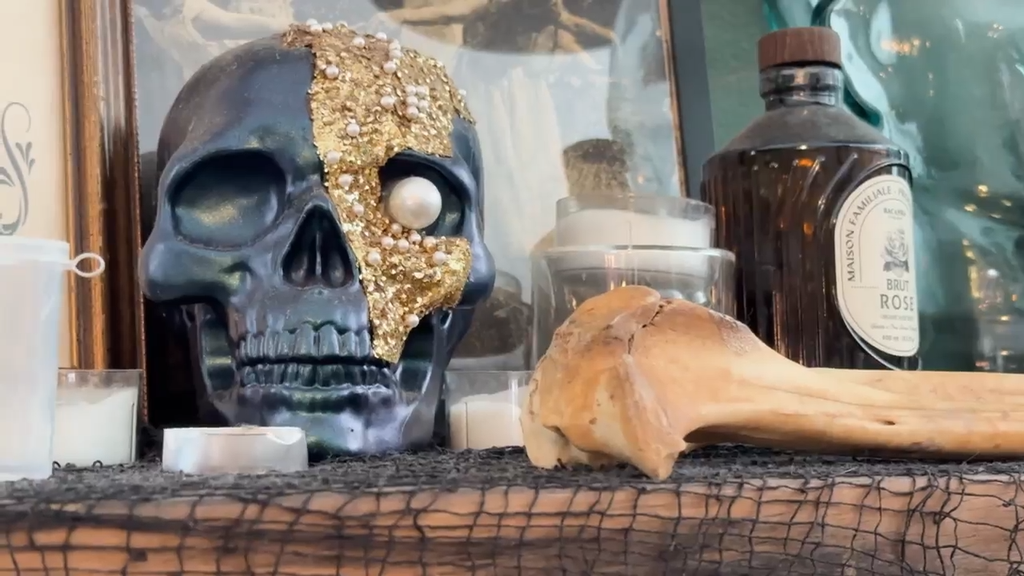 Marietta's Mr. Tombstone's Coffee Emporium mixes Halloween vibes with tasty beverages — Johns Creek Schools news